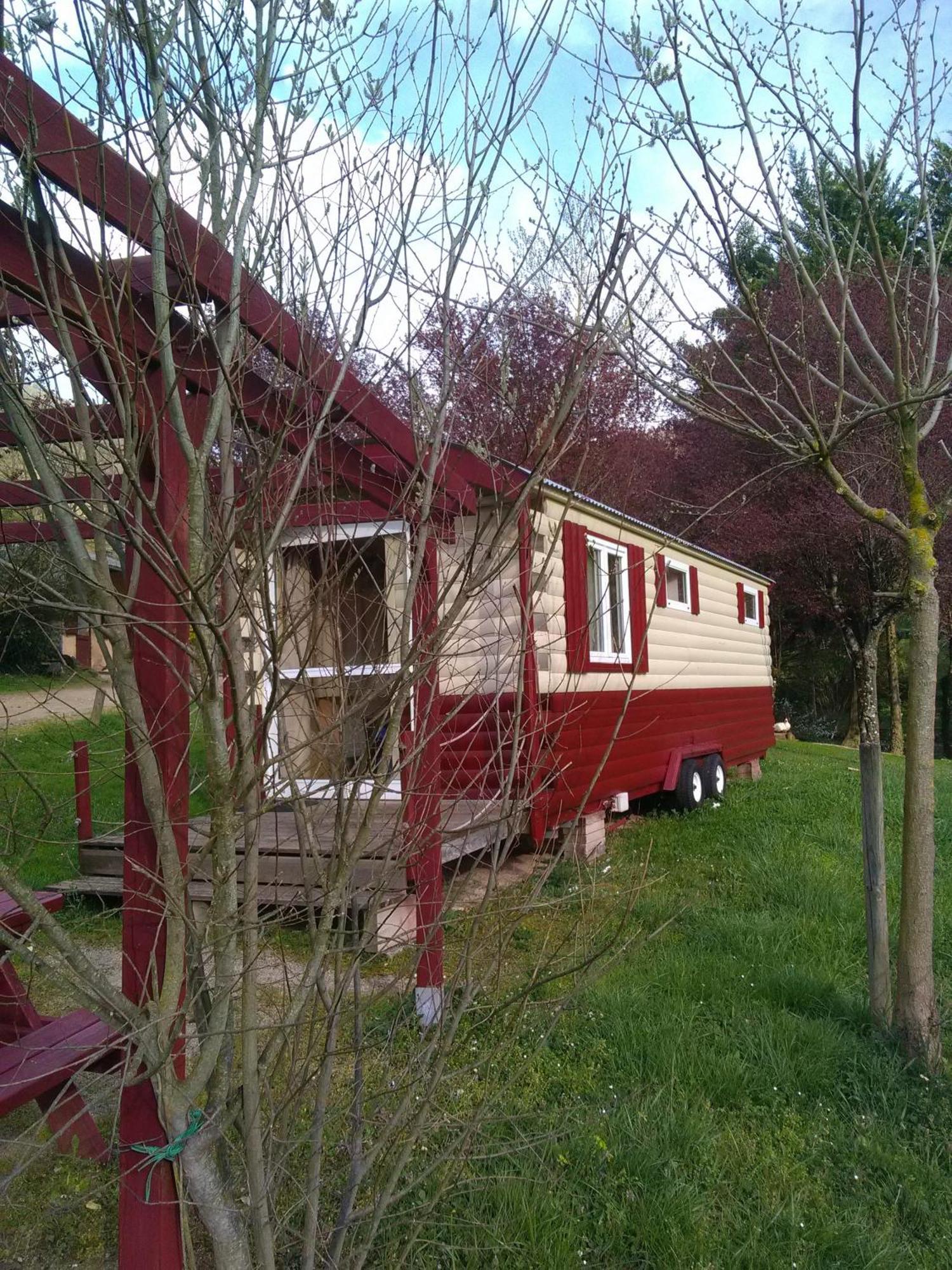 la Frégière Chalets Clairvaux-d'Aveyron Extérieur photo